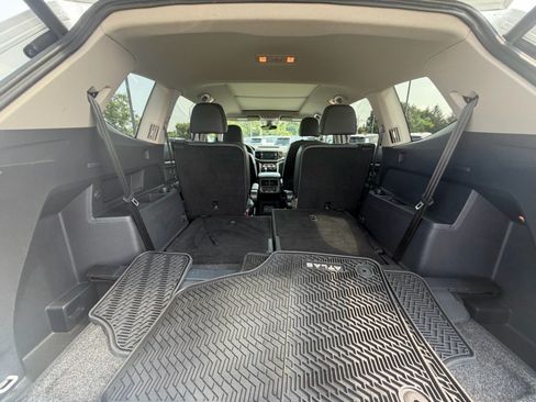 Used 2019 Volkswagen Atlas SEL AWD/4WD image 6
