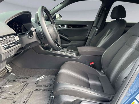 Certified 2025 Honda Civic Sport image 18