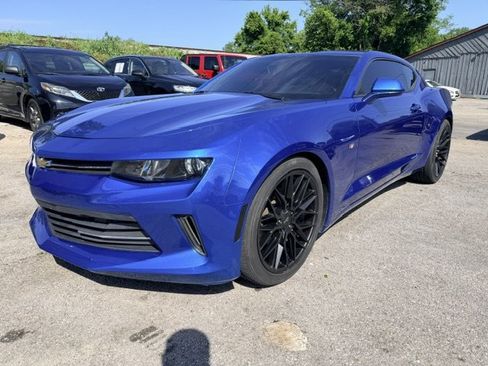 Used 2017 Chevrolet Camaro LT w/ Technology Package RWD image 1