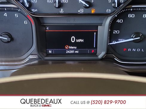 Used 2019 GMC Sierra 1500 SLT w/ SLT Premium Plus Package RWD image 17