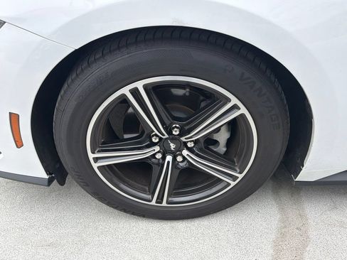 Used 2024 Ford Mustang Premium RWD image 4