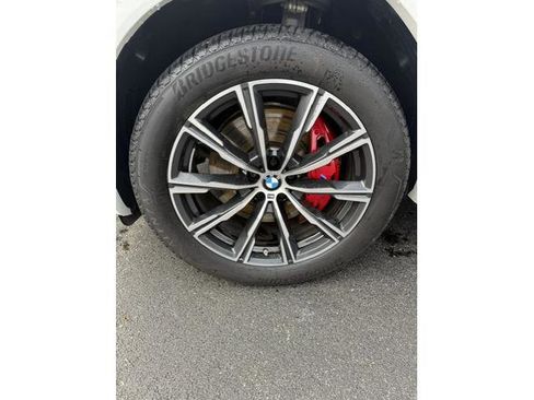 Used 2026 BMW X6 xDrive40i AWD/4WD image 7