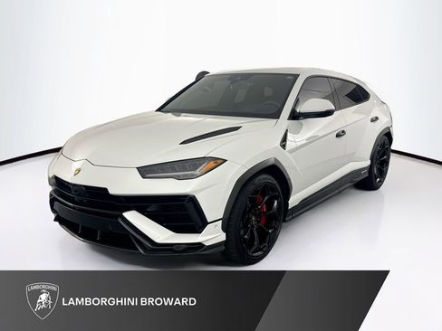 Used 2024 Lamborghini Urus Performante AWD/4WD image 1