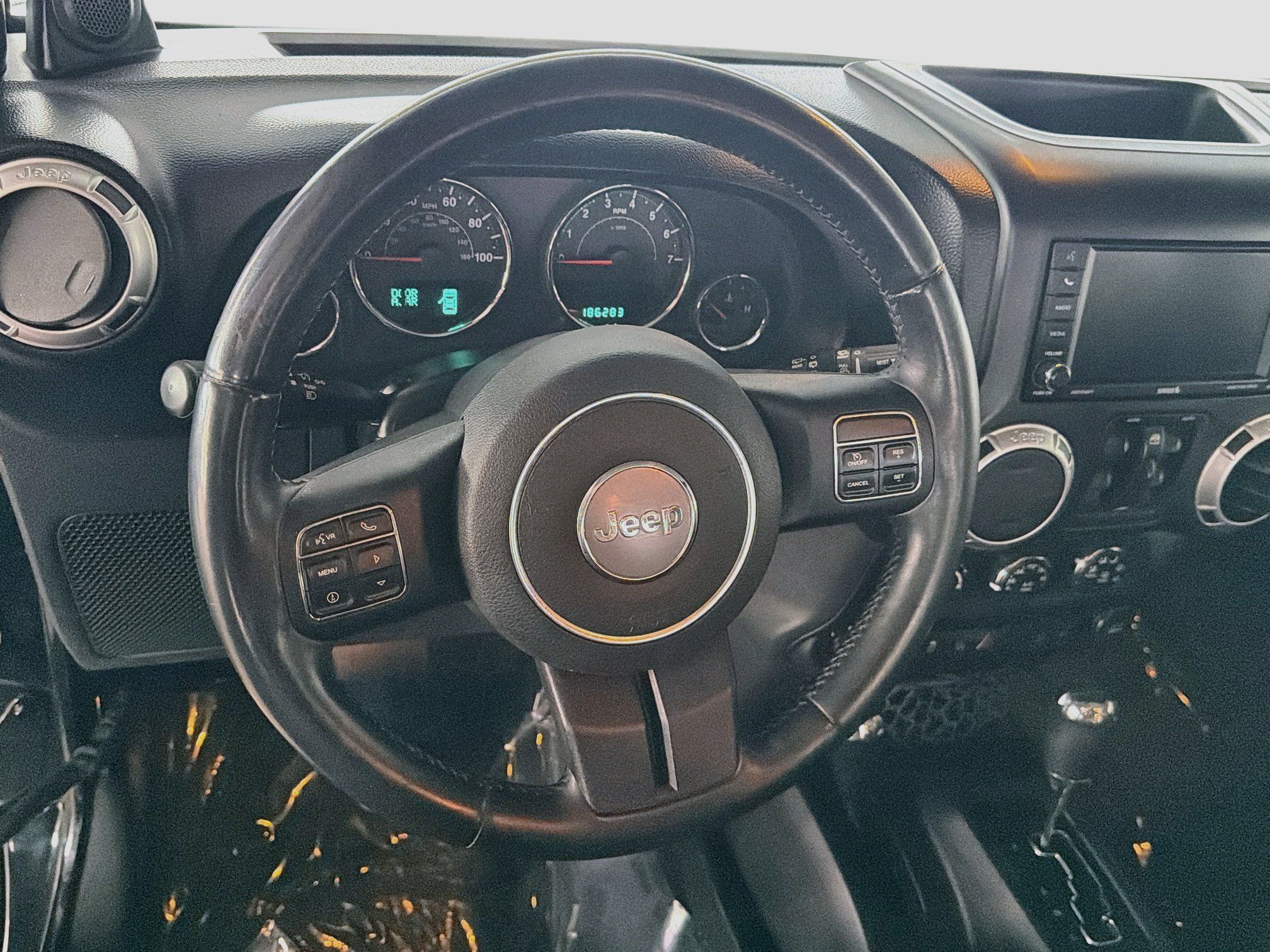 Used 2013 Jeep Wrangler Unlimited Sahara w/ Connectivity Group AWD/4WD image 16