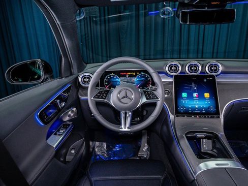 New 2026 Mercedes-Benz GLC 300 image 14
