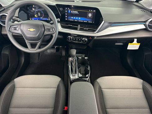 New 2026 Chevrolet Trax LT FWD image 13