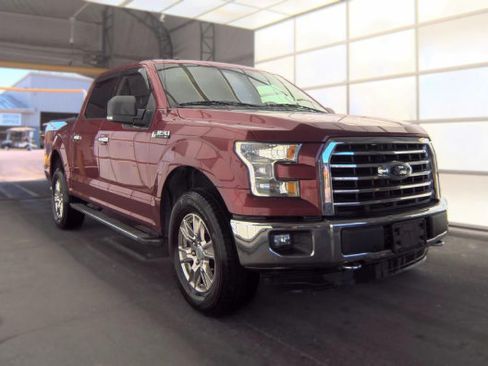 Used 2016 Ford F150 XLT w/ Equipment Group 302A Luxury AWD/4WD image 3