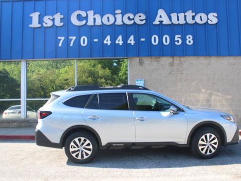 Used 2022 Subaru Outback Premium AWD/4WD image 7