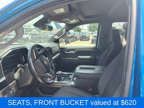 Used 2022 Chevrolet Silverado 1500 LT RWD image 6