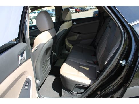 Used 2021 Hyundai Tucson Ultimate w/ Cargo Package image 14