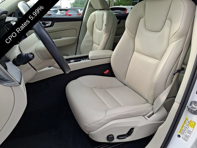 Certified 2024 Volvo XC60 B5 Plus w/ Protection Package Premier AWD/4WD image 16