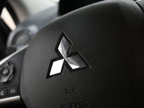 Used 2019 Mitsubishi Mirage ES image 24