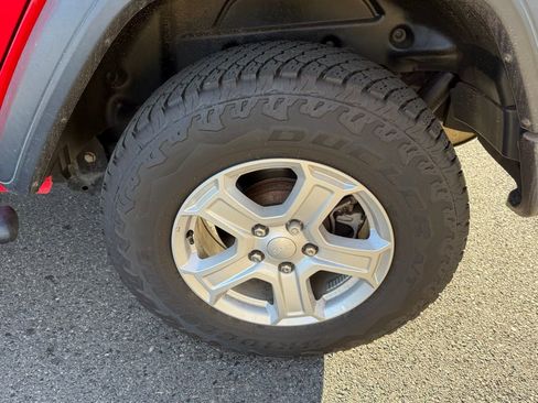 Certified 2019 Jeep Wrangler Unlimited Sport S image 13