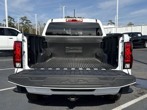 Certified 2024 Chevrolet Colorado LT image 31