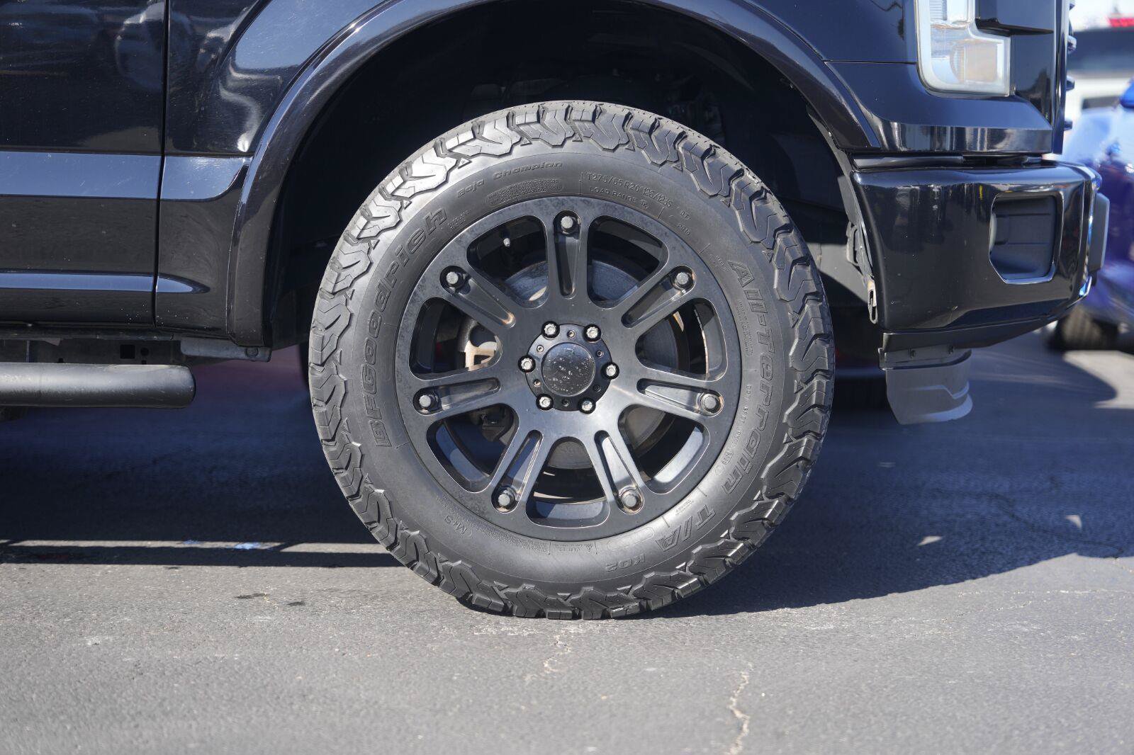 Used 2016 Ford F150 Lariat RWD image 4