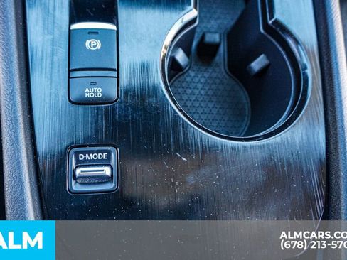 Used 2025 Nissan Rogue SV image 42