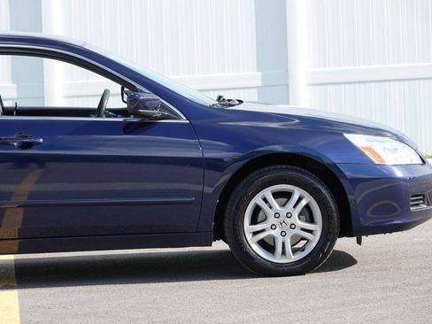 Used 2007 Honda Accord SE image 25