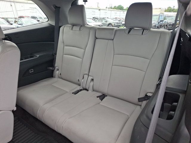 Used 2016 Honda Pilot EX-L image 11