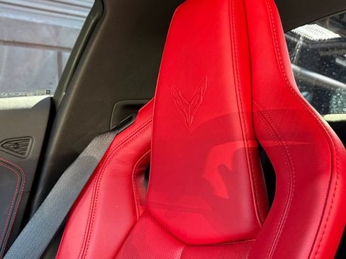 Used 2025 Chevrolet Corvette Z06 RWD image 27