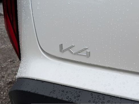 New 2026 Kia K4 FWD image 13