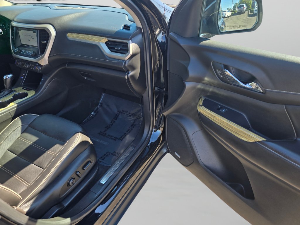 Used 2019 GMC Acadia Denali AWD/4WD image 32