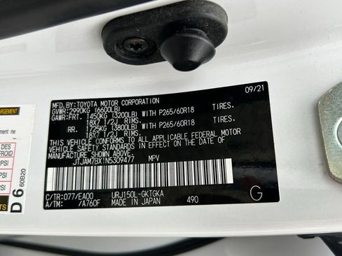 Used 2022 Lexus GX 460 Premium w/ Premium Package AWD/4WD image 56