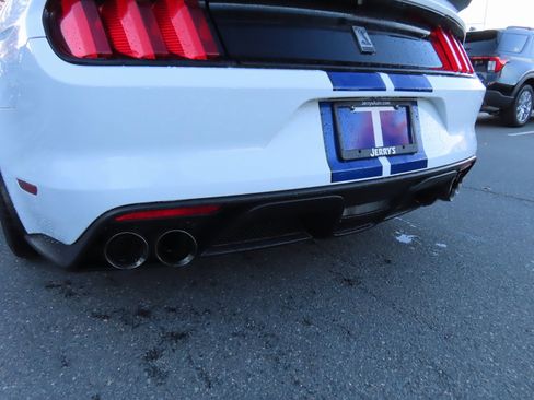 Used 2016 Ford Mustang Shelby GT350 w/ Technology Package image 13