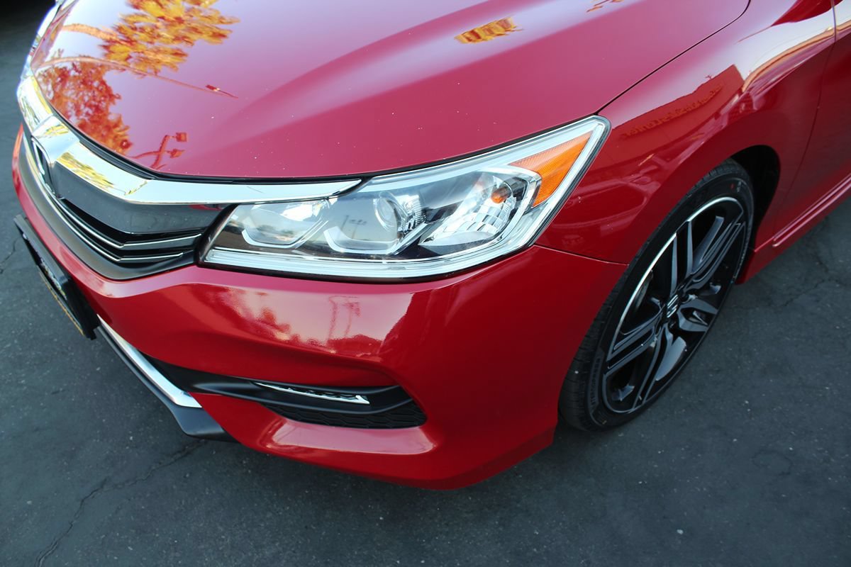 Used 2017 Honda Accord Sport Special Edition image 10