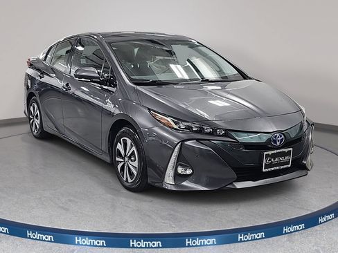 Used 2018 Toyota Prius Prime Advanced FWD image 4
