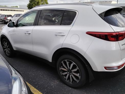 Used 2019 Kia Sportage EX AWD/4WD image 5