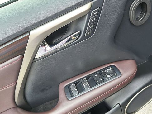 Used 2019 Lexus RX 350L FWD image 34