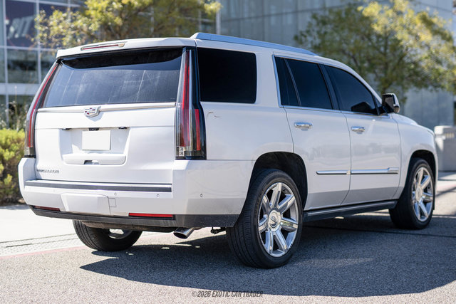 Used 2017 Cadillac Escalade Platinum AWD/4WD image 7