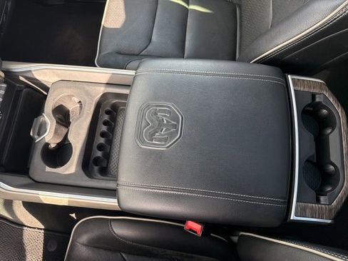 Used 2020 RAM 1500 Laramie image 25