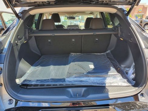 Used 2025 Nissan Murano Platinum w/ Cargo Package AWD/4WD image 9