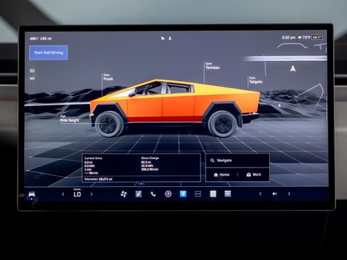 Used 2024 Tesla Cybertruck AWD Crew Cab image 29
