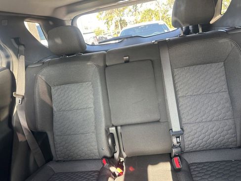 Used 2021 Chevrolet Equinox LT FWD image 9