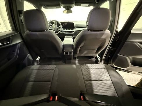 New 2026 Chevrolet Equinox LT image 23