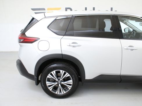 Used 2021 Nissan Rogue SV AWD/4WD image 10