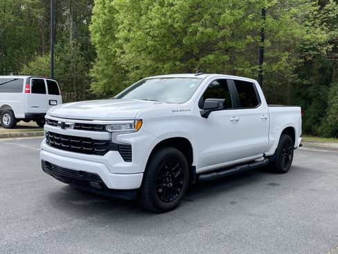 Used 2023 Chevrolet Silverado 1500 RST w/ Protection Package image 5