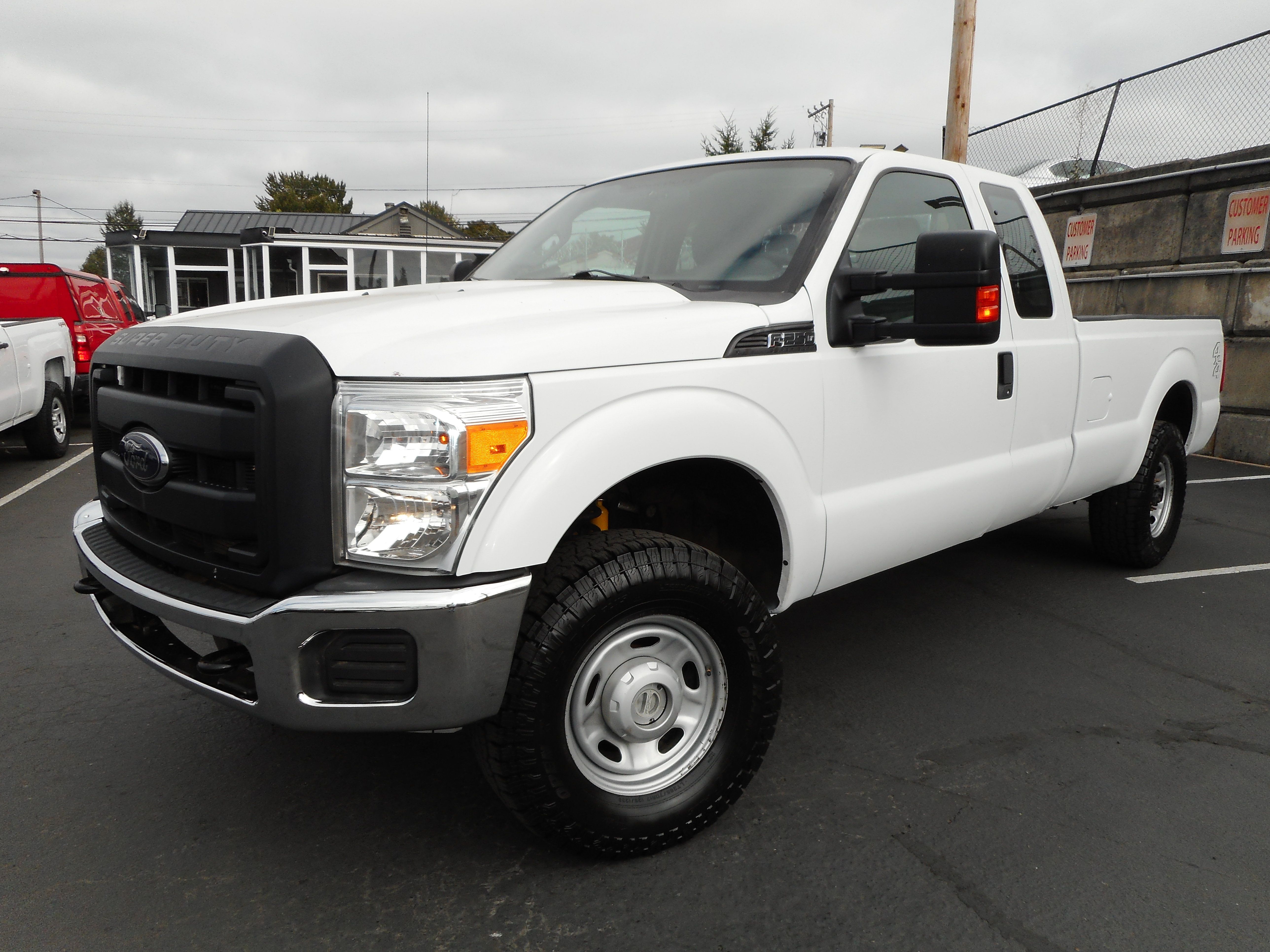 Used 2012 Ford F250 XL w/ PWR Equipment Group AWD/4WD image 5