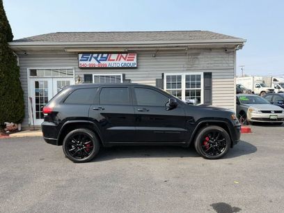 Used 2017 Jeep Grand Cherokee Altitude