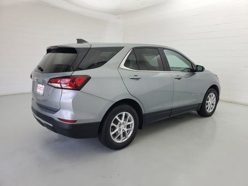Used 2023 Chevrolet Equinox LT FWD image 5