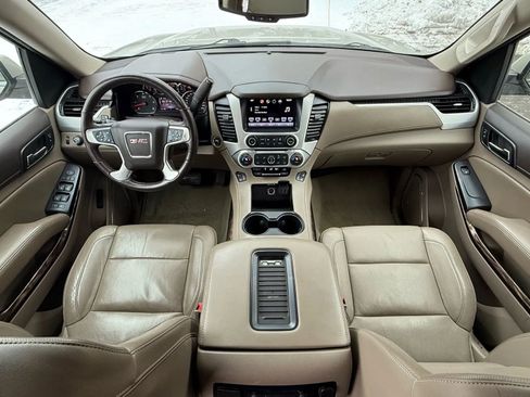 Used 2016 GMC Yukon XL SLT image 25