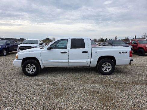 Used 2006 Dodge Dakota SLT w/ Sport Appearance Group image 8