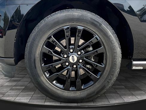 Used 2019 Ford Expedition Max Limited image 26