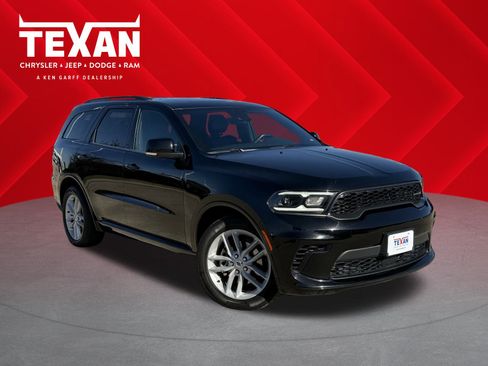 Used 2024 Dodge Durango GT image 1