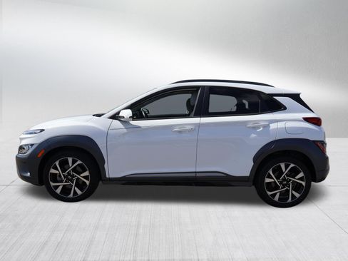 Used 2023 Hyundai Kona Limited AWD/4WD image 4