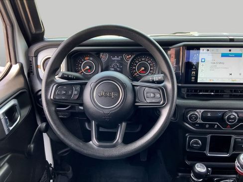 Used 2024 Jeep Wrangler Sport AWD/4WD image 6