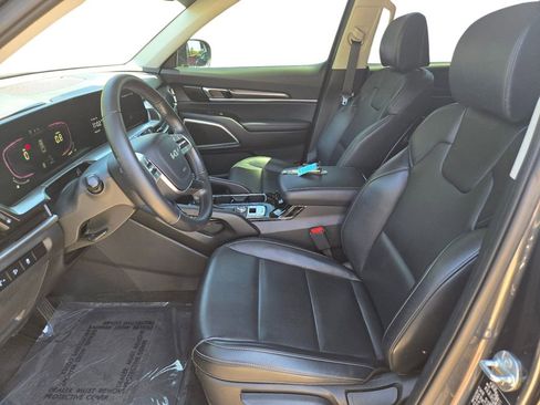 Certified 2024 Kia Telluride LX AWD/4WD image 17