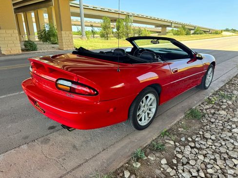 Used 2000 Chevrolet Camaro Z28 w/ SS Performance/Appearance Pkg RWD image 29